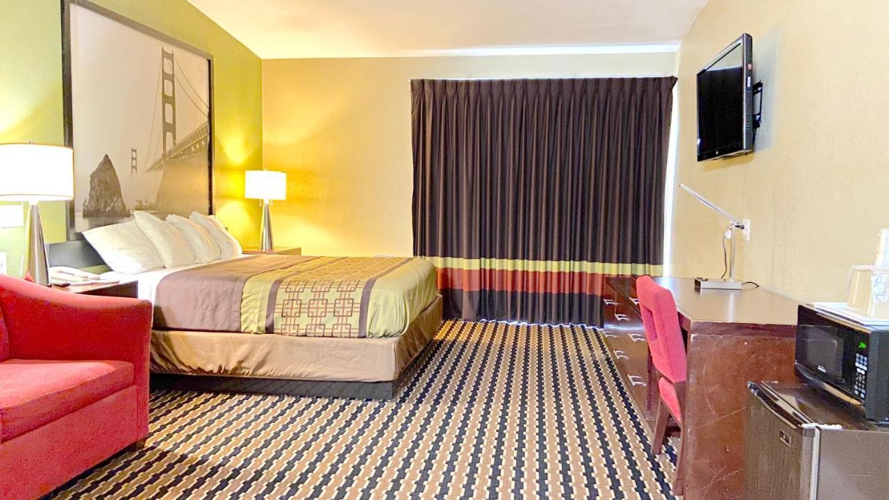 Готель Super 8 By Wyndham Rocky Mount I-95 Exit 145 Battleboro Екстер'єр фото