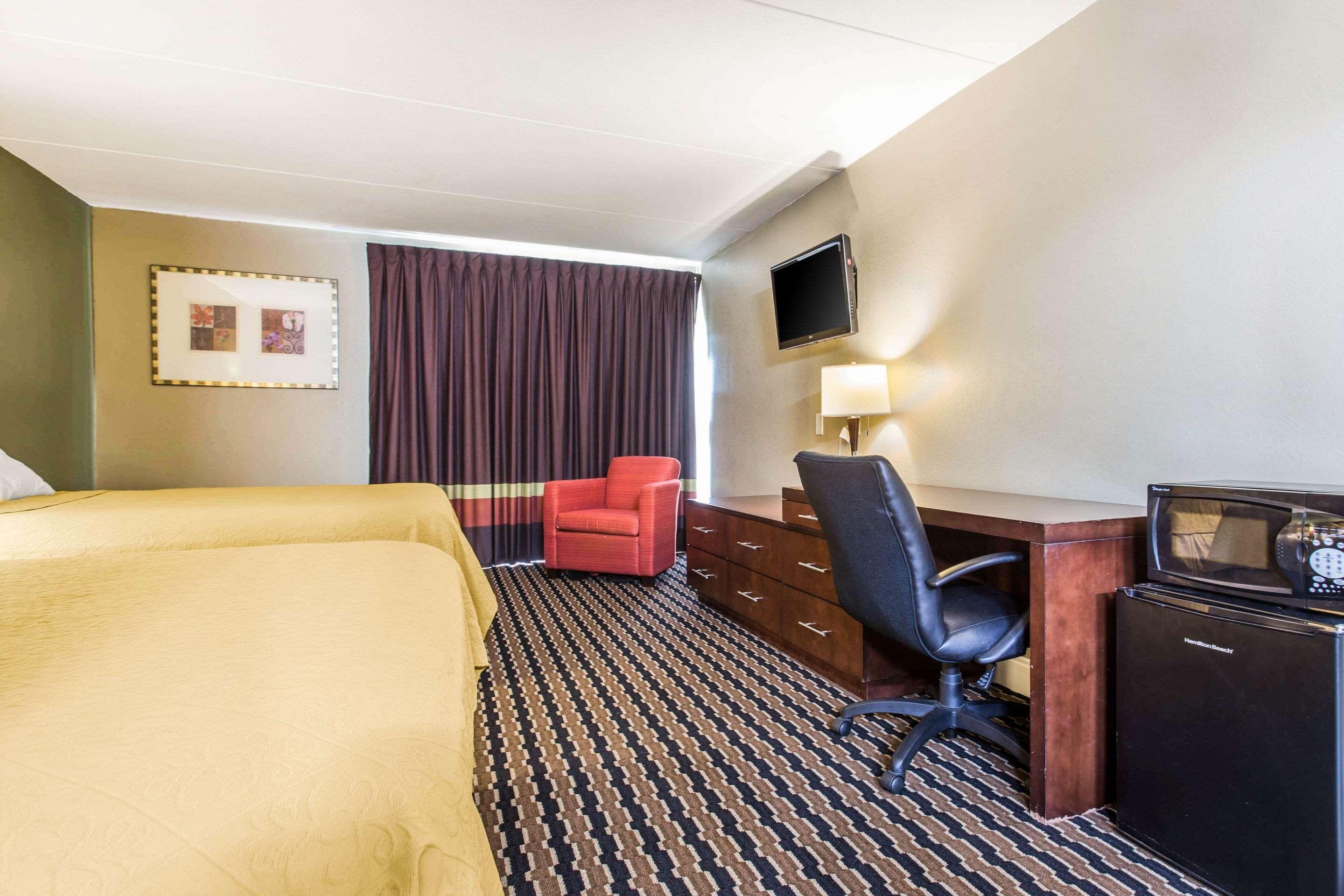 Готель Super 8 By Wyndham Rocky Mount I-95 Exit 145 Battleboro Екстер'єр фото