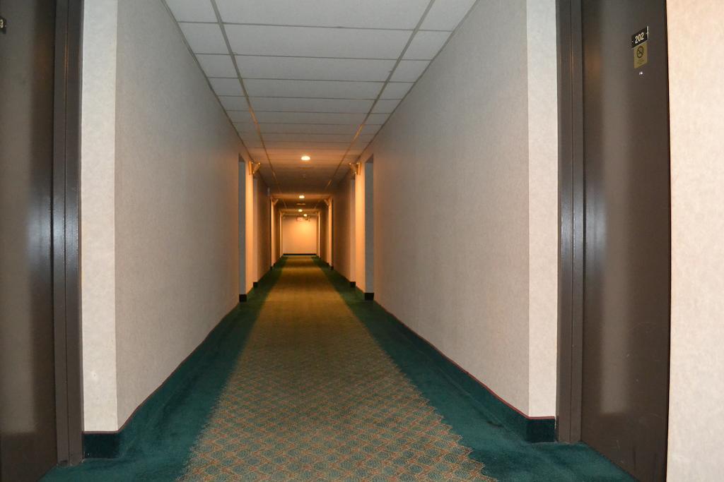 Готель Super 8 By Wyndham Rocky Mount I-95 Exit 145 Battleboro Екстер'єр фото