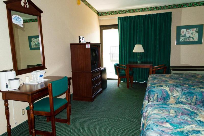 Готель Super 8 By Wyndham Rocky Mount I-95 Exit 145 Battleboro Екстер'єр фото